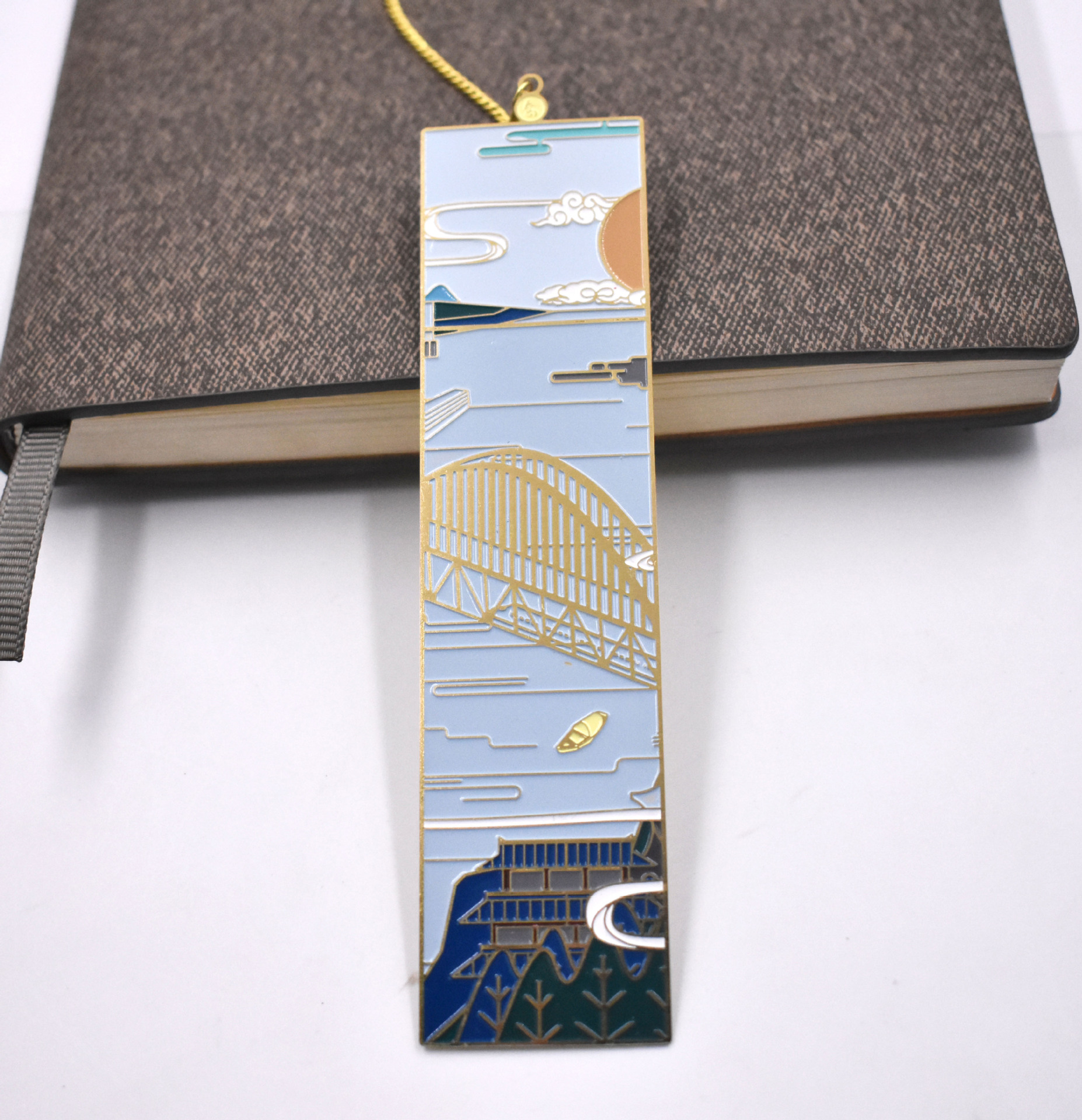 金书签,工艺精湛,集传统文化文字图片图形素材与现代金属工艺