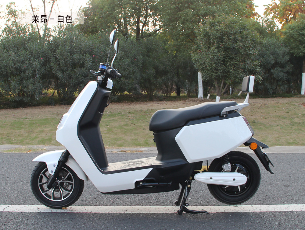 出口高速电动车透镜大灯动力强劲成人电瓶车厂家直销