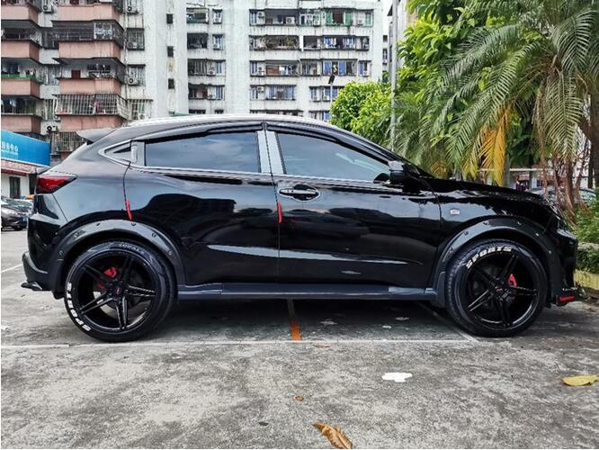 分享陪伴我一年的xrv黑武士简单改装装饰