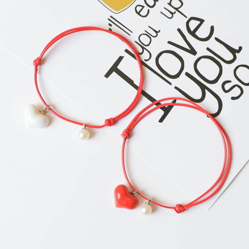 新款爱心简编手链女式日韩闺蜜手饰拼多多货源地摊产品一件代发