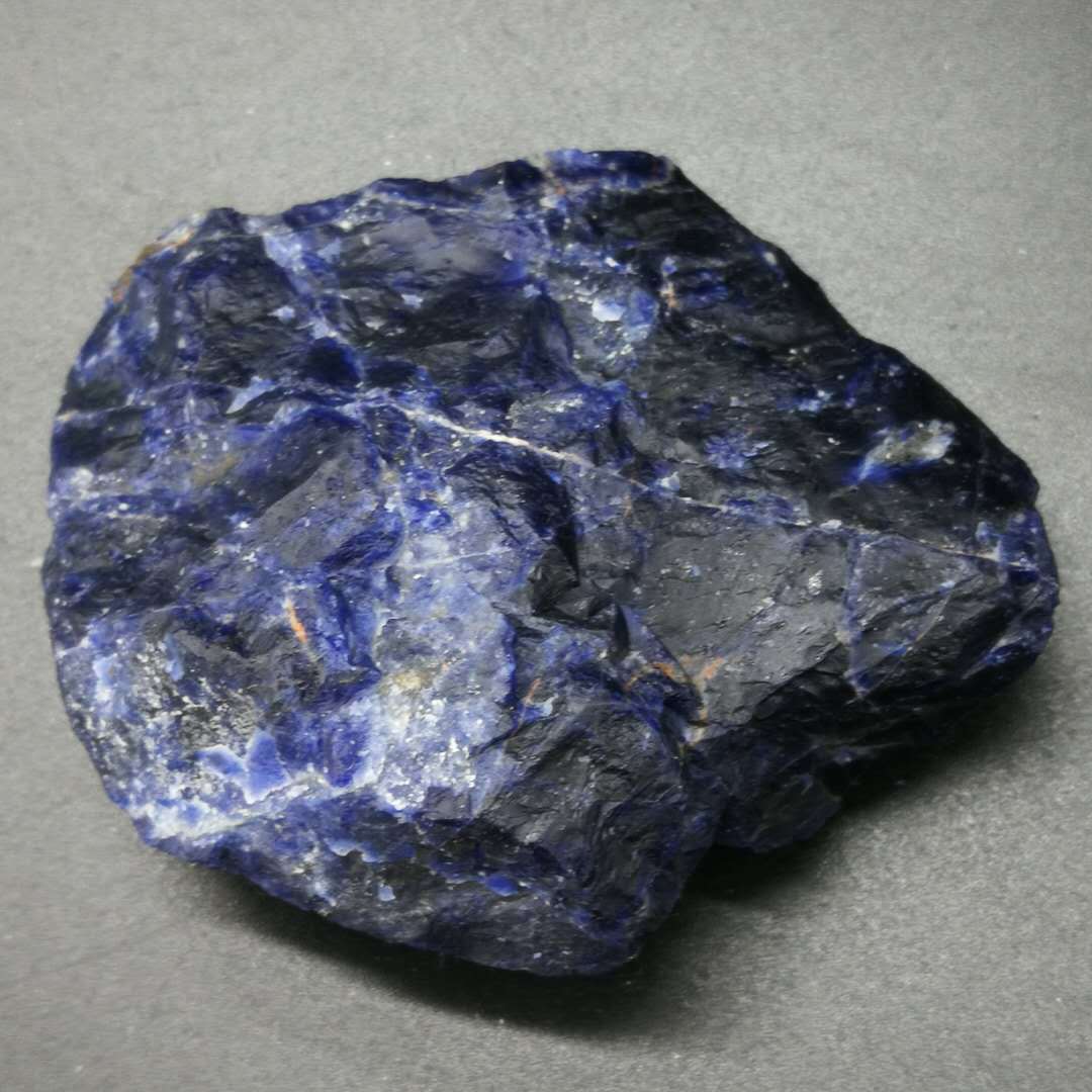 厂家直销天然蓝纹石原石 原料矿石标本 雕刻料原石批发