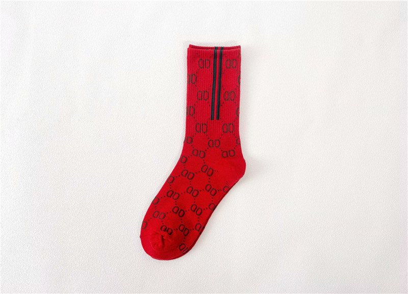 Trending on TikTok Same Style Retro Europe and America Style Letter 100% Cotton Socks Big Brand G Home Mid-High Tube Fashion Magazine Style Socks