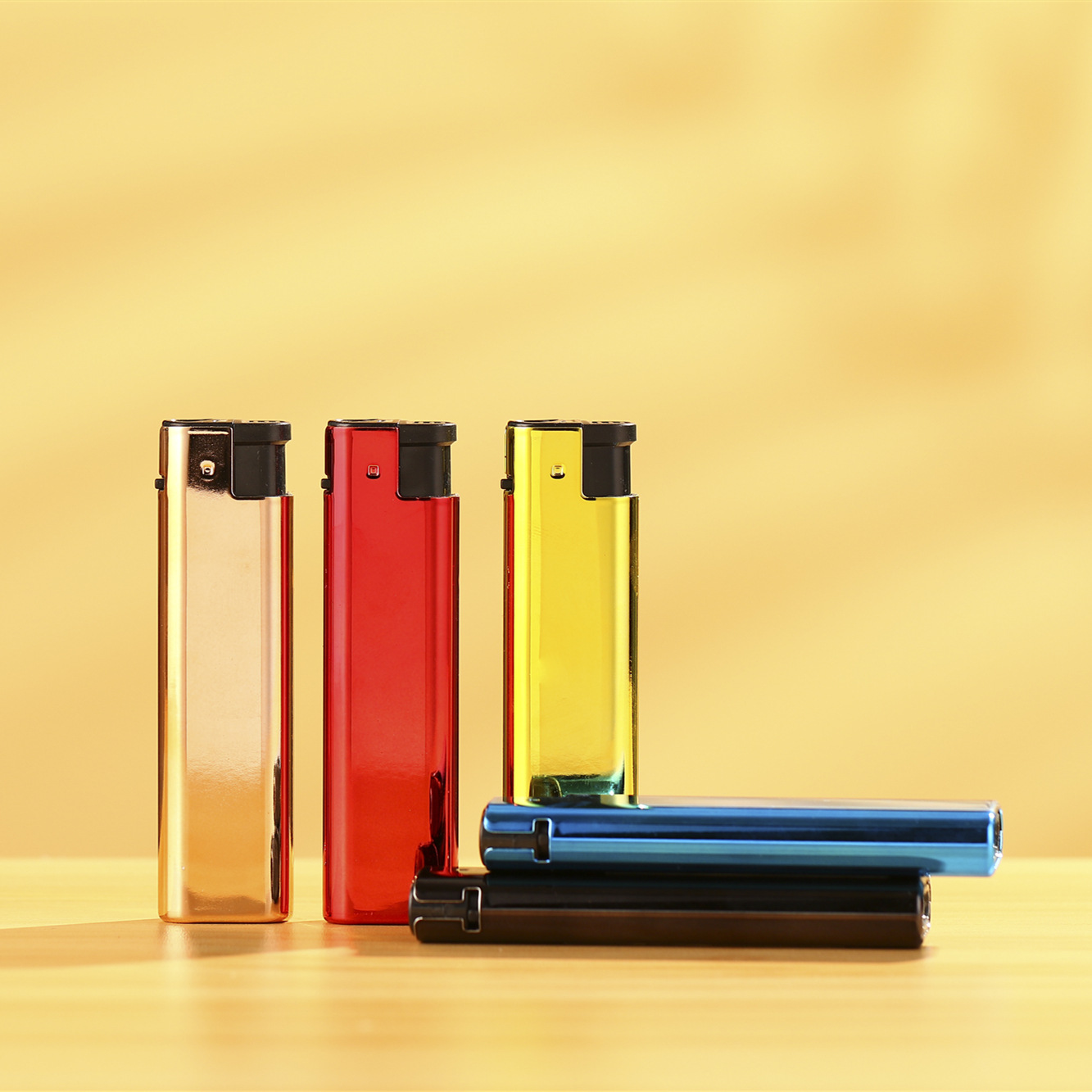 厂家直销豪丰2188金属套壳一次性防风打火机批发 高档创意打火机