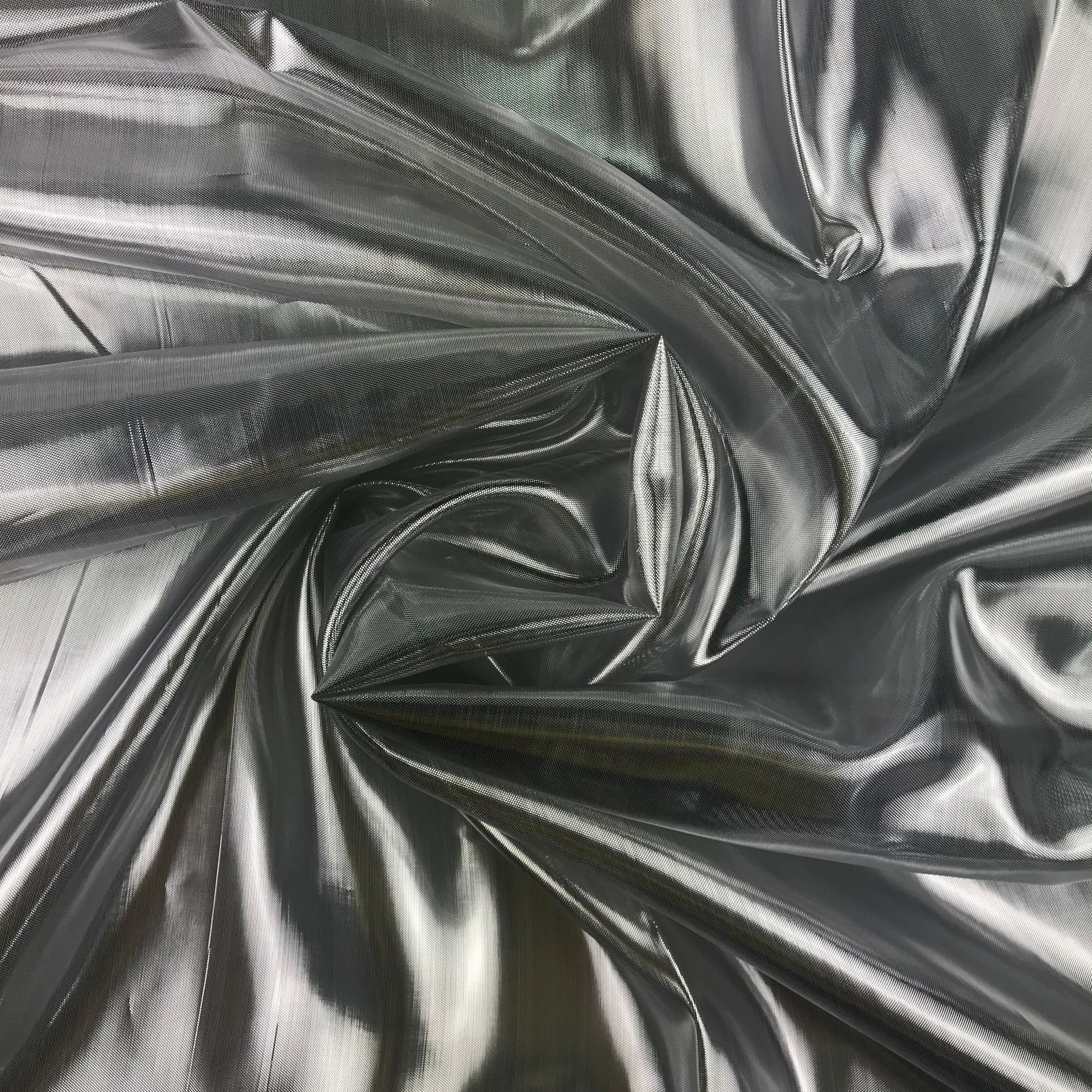 厂家直销色织平金布 多种颜色可定制金属布 用于包装装饰金葱布