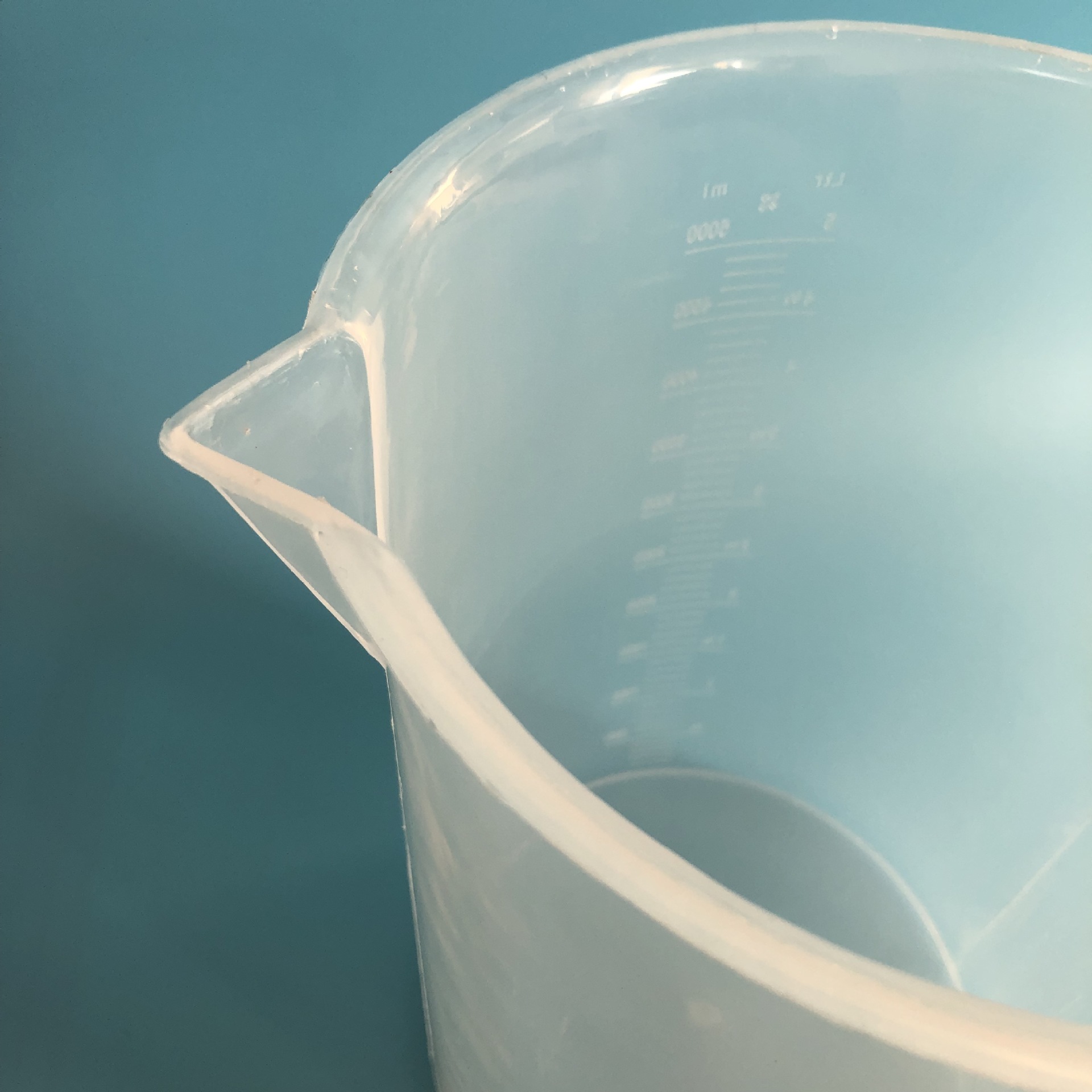 【厂家直销】量杯化玻教学科研实验室用5000ml塑料量杯双面刻度杯