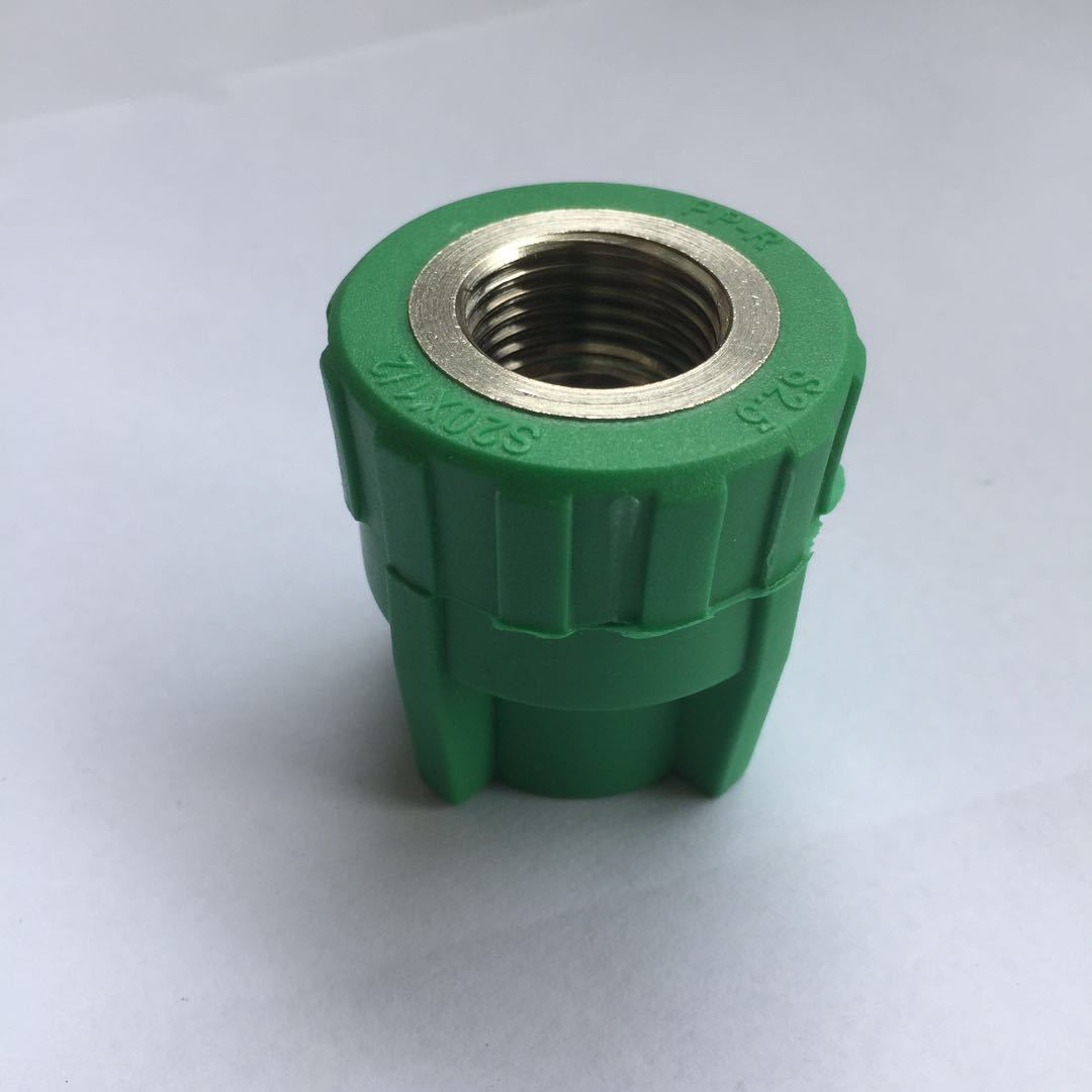 有大现货 ppr内牙直接 灰色绿色内丝直接 20-32ppr内螺纹直接管件