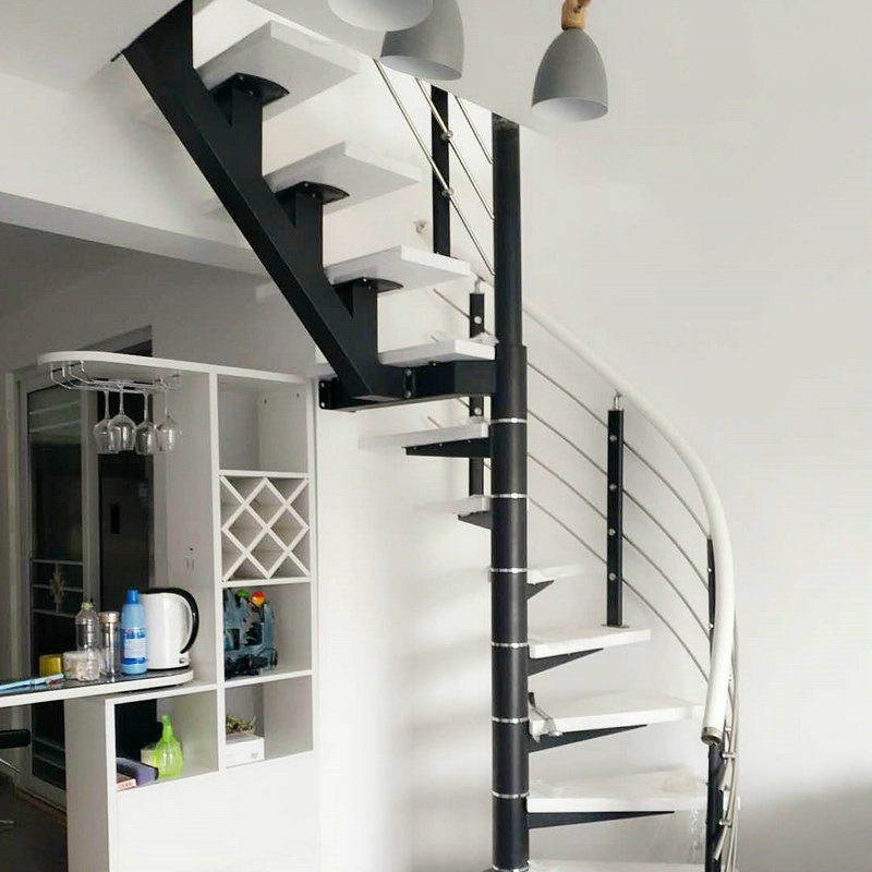 现代简约钢木楼梯定制 室内旋转式家用楼梯 防滑斜梁阁楼旋转梯