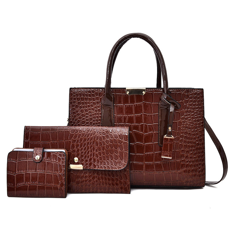 Women's Bag 2022 New European and American Fashion Patent Leather Crocodile Pattern Three-Piece Set Mother and Child Bag Portable Shoulder Messenger Bag Wholesale