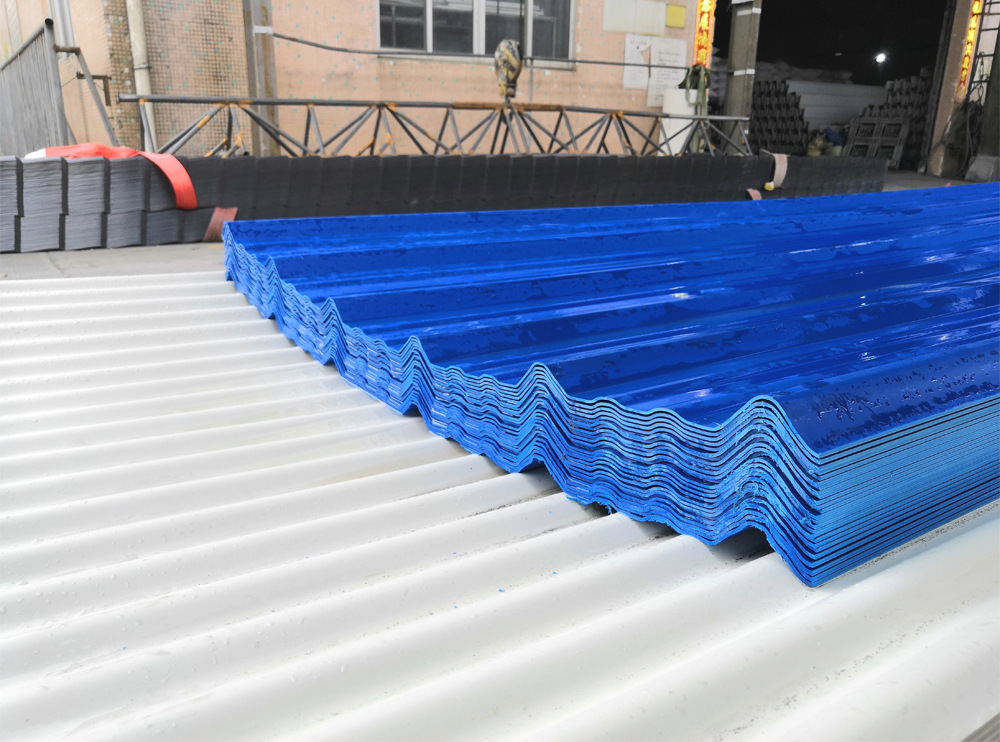 广东建材厂家批发pvc塑料瓦片耐酸工用塑料瓦树脂屋顶瓦厂房屋瓦