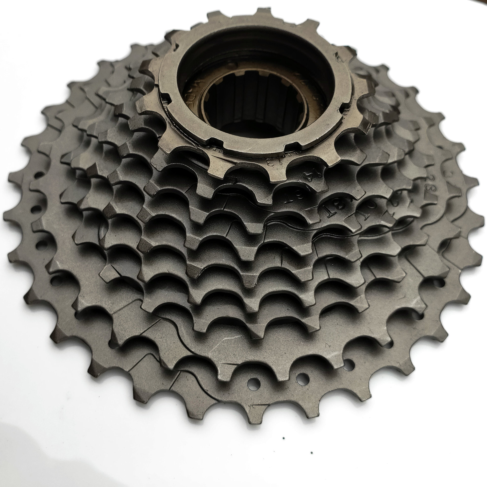 山地车旋式9速飞轮/自行车碳色27速飞轮/定位9级飞/旋式27速飞轮