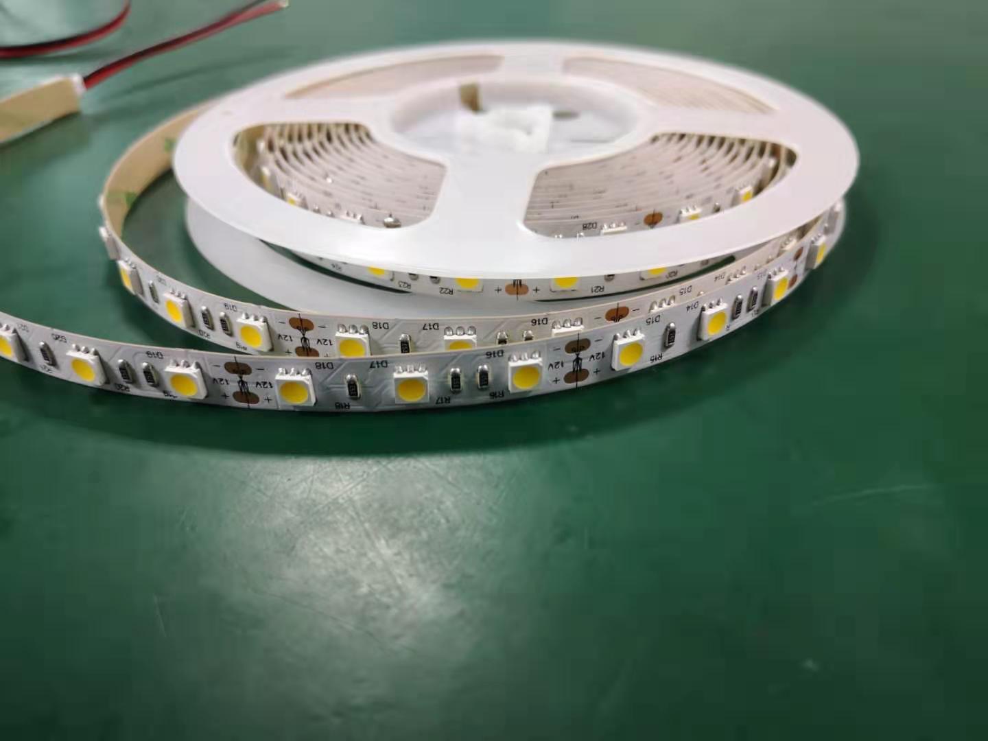 12vled灯带5050柔性软灯条裸板带背胶展柜货架灯条60灯每米