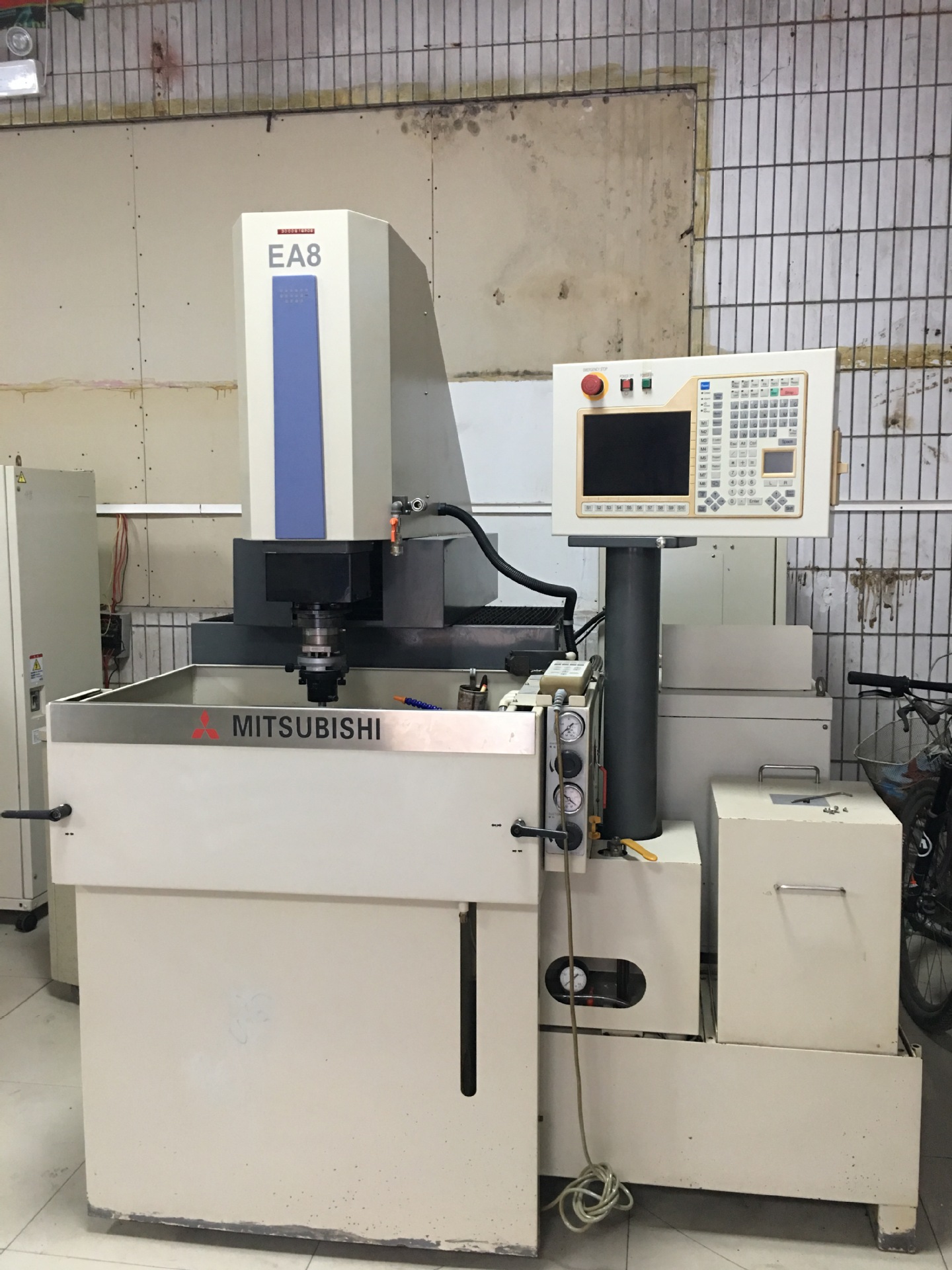 求购三菱火花机