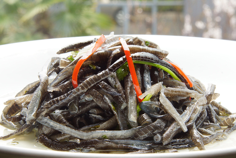 秀色鱼皮 特色凉菜 qq鱼皮 酒店特色菜 淮扬菜 成品菜