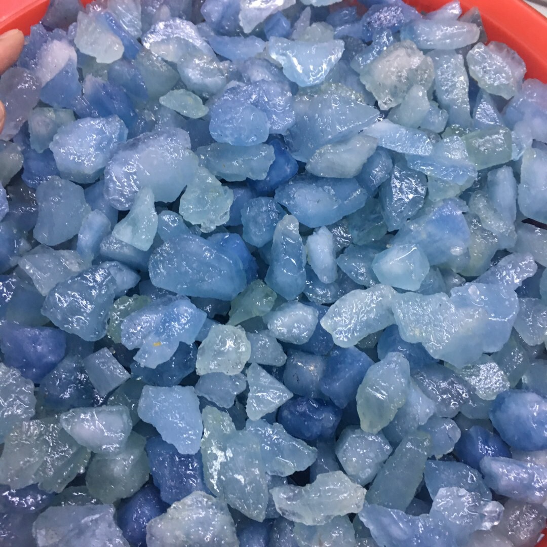 天然新疆海蓝宝原石裸石 厂家清仓海蓝宝原石吊坠 可diy珠宝原石