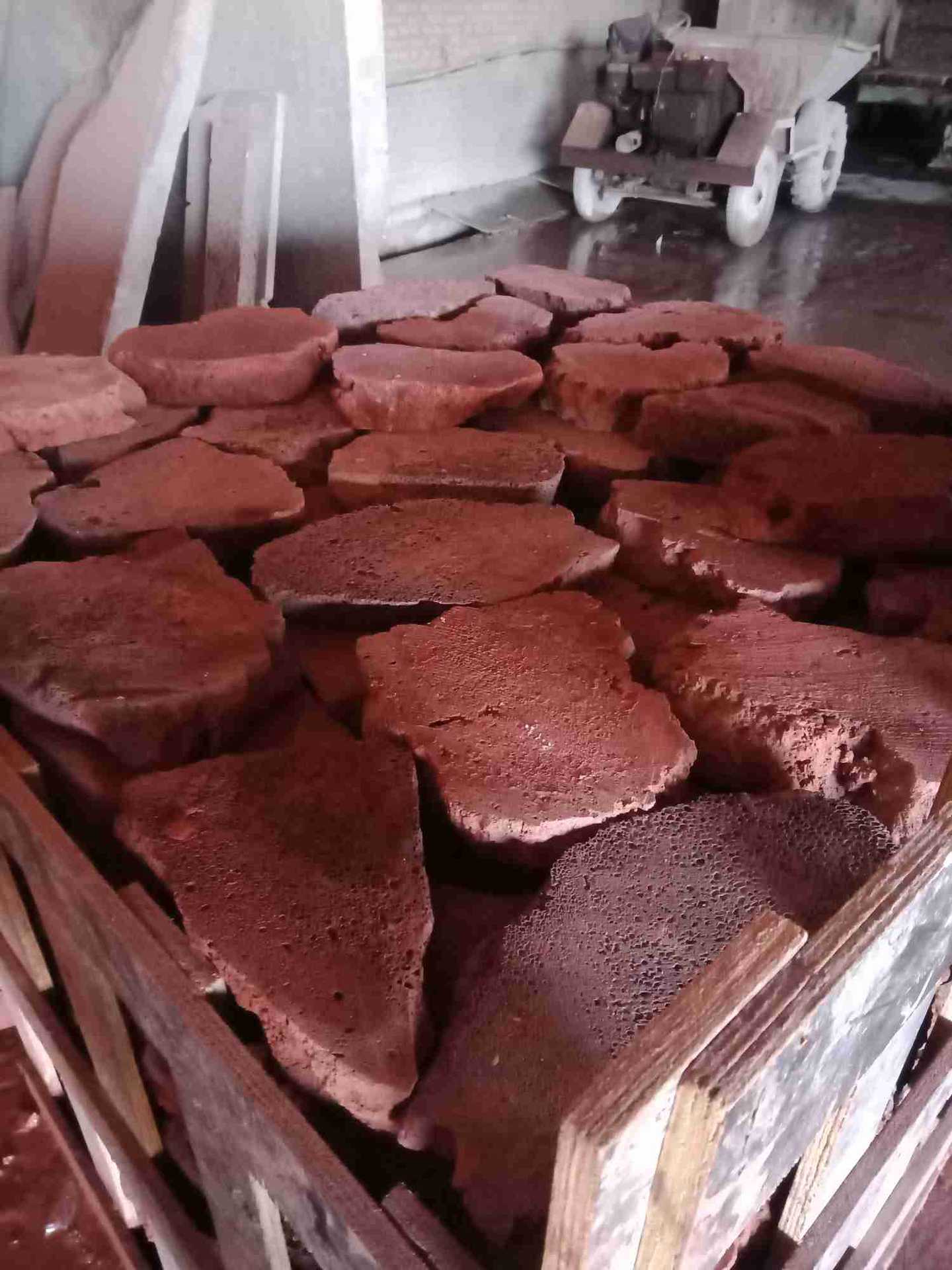 厂家红色火山石切片规格板蘑菇石单切双切10*10.10*20.20*30现货