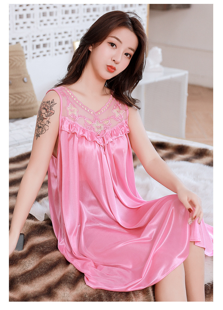 春夏季仿真丝睡裙女士性感情趣睡衣夏冰丝绸蕾丝大摆裙纯色家居服