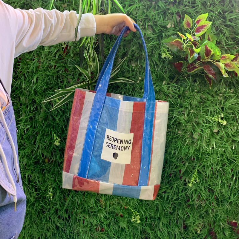 一件代发pvc蛇皮口袋红白蓝条纹格编织单肩包托特包大容量手提袋