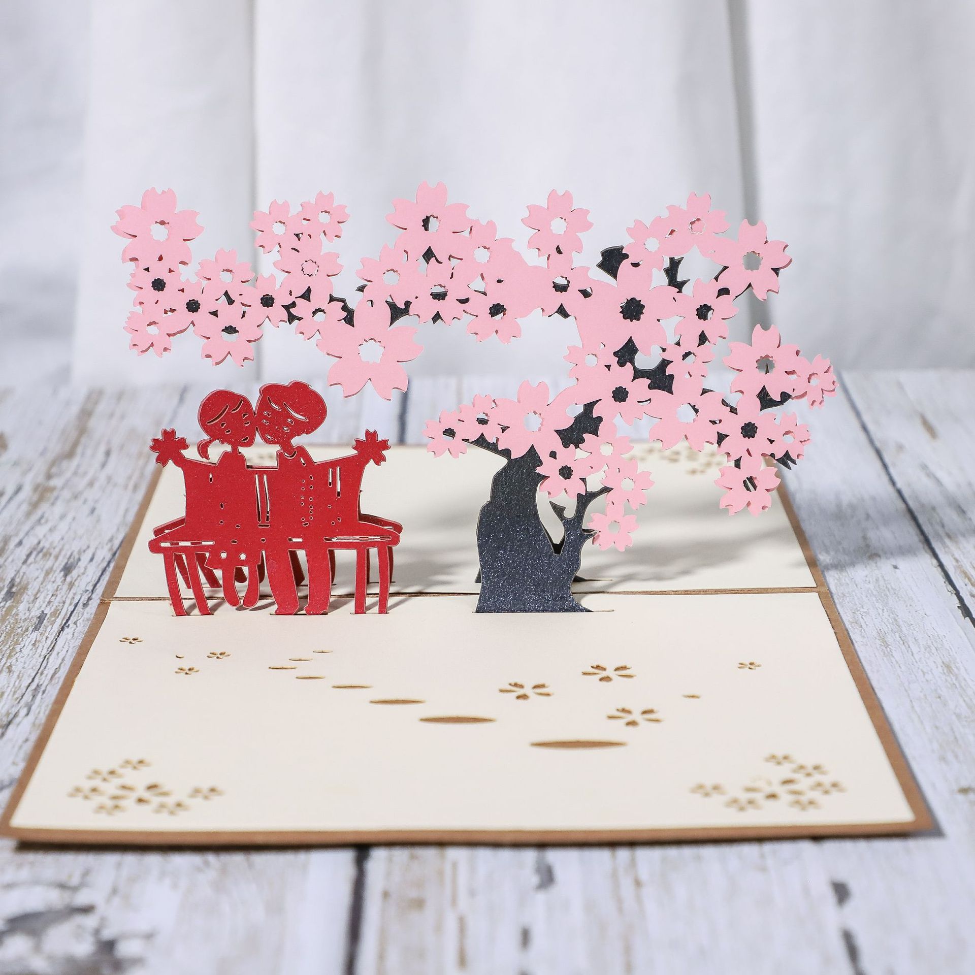 立体贺卡粉色浪漫樱花树情侣 送女朋友手工祝福卡婚礼 情人节贺卡