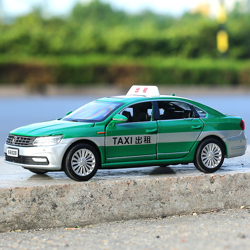 宝思仑4开门出租车帕萨特合金车模型回力声光玩具汽车的士散装