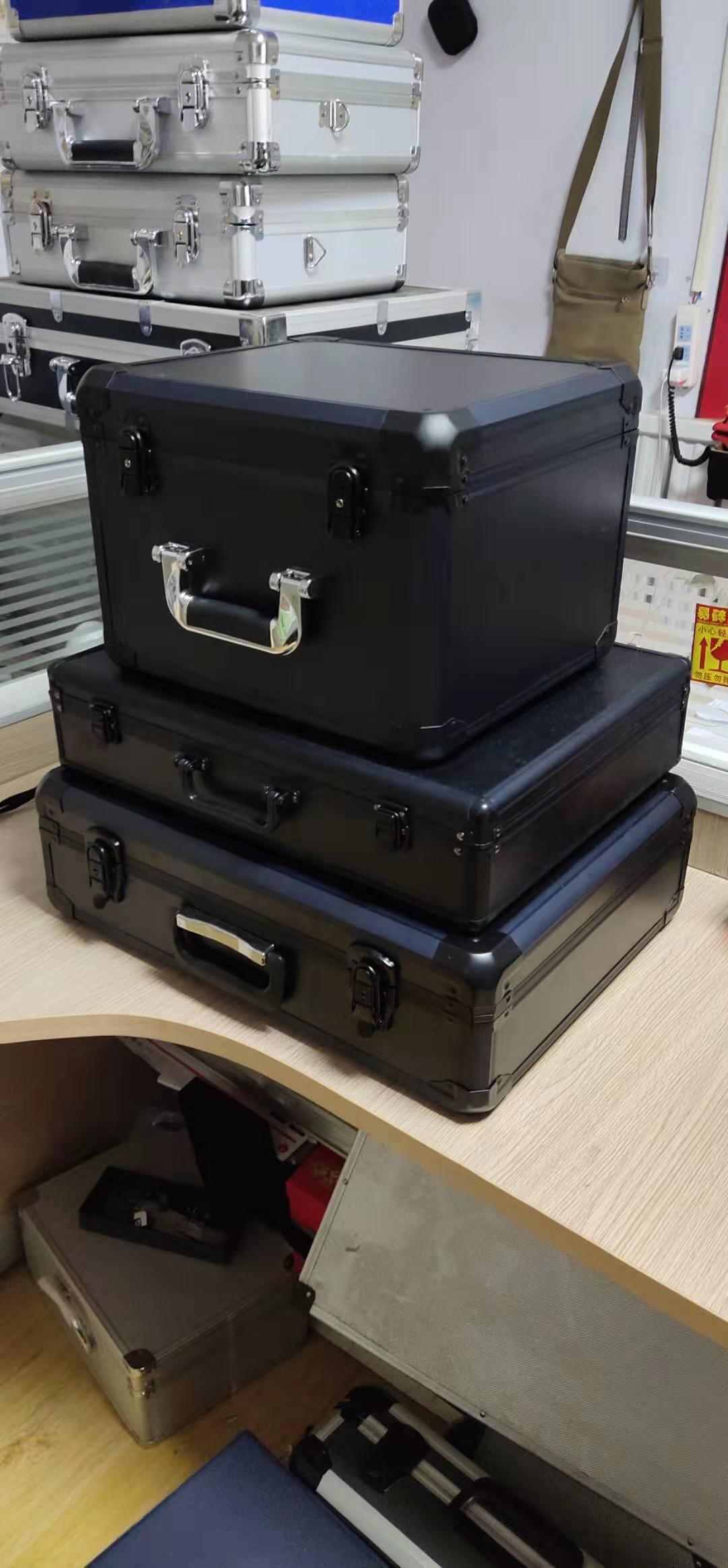 厂家定制铝合金工具箱黑色手提箱仪器箱铝箱航空箱