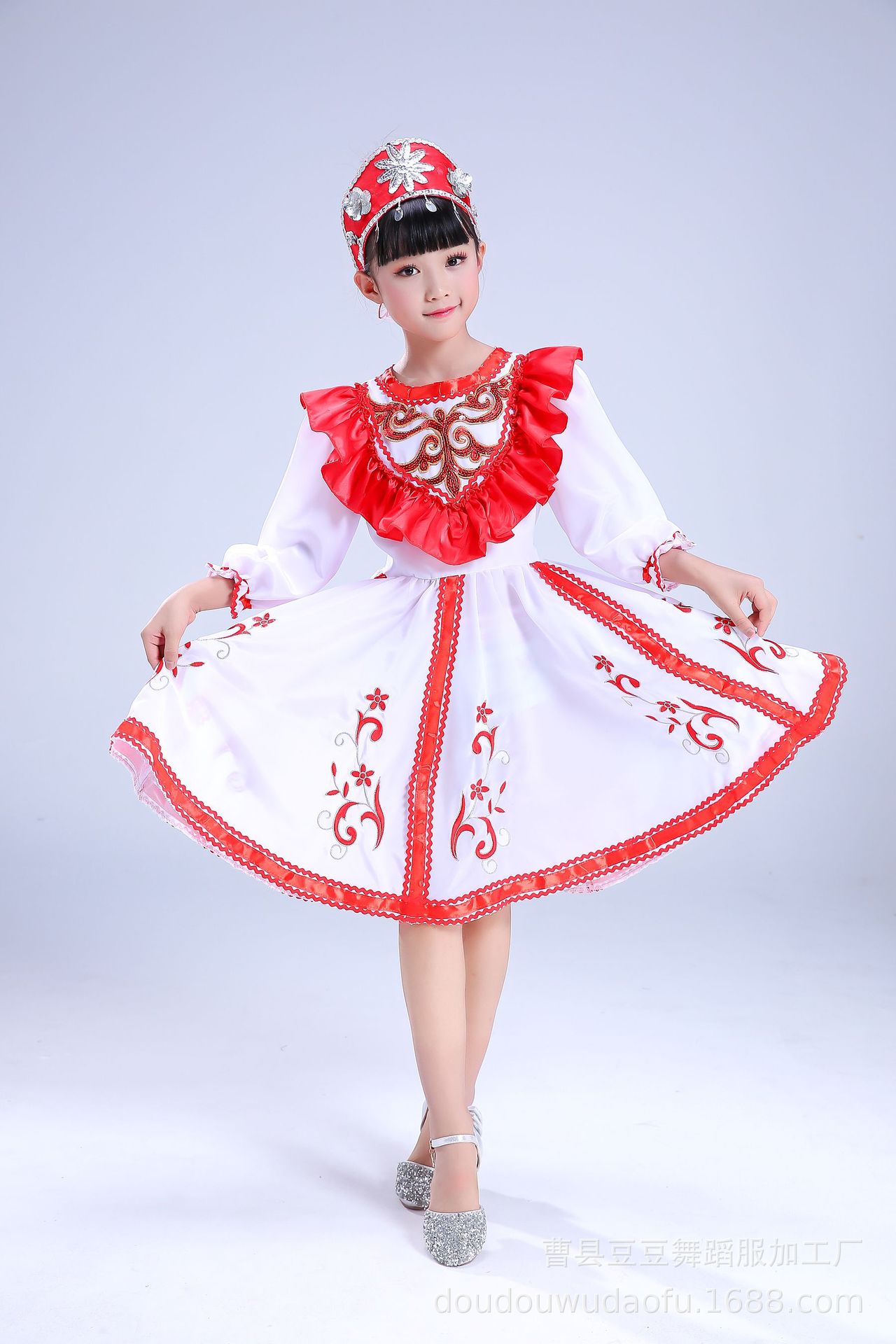 新款俄罗斯演出服欧式儿童女仆礼服公主裙话剧民族舞蹈舞服装