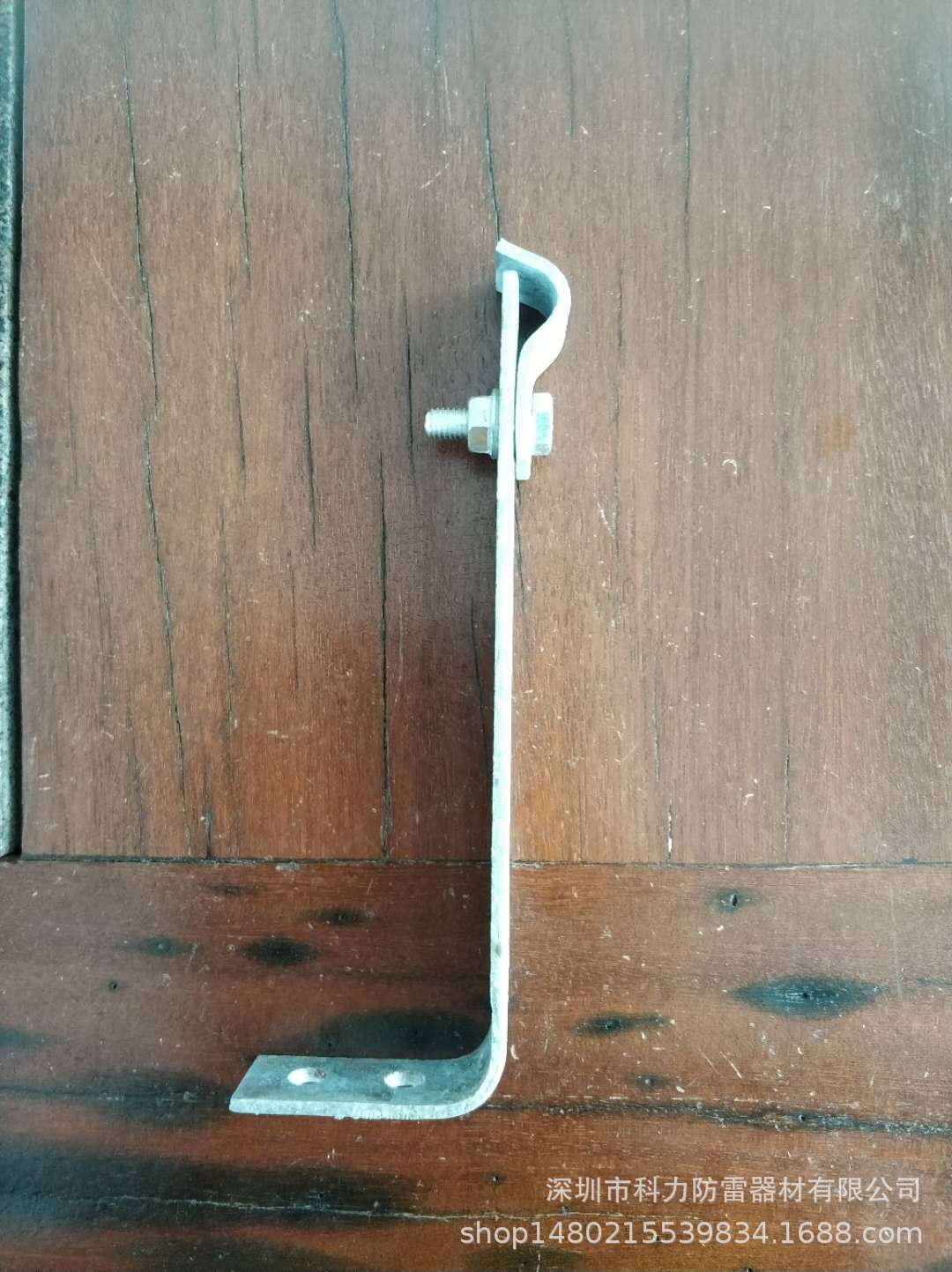 彩钢瓦避雷带支架 厂房金属屋面避雷支架 压型钢板屋顶避雷带支架