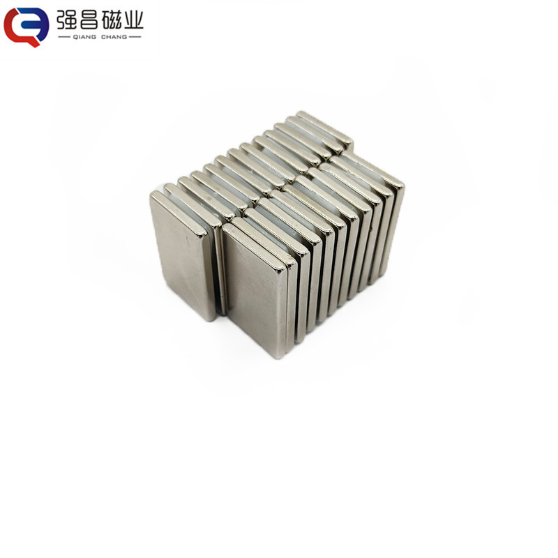 厂家供应长方形强磁铁30x10x5mm 稀土永磁钕磁铁 吸铁石磁钢 强磁
