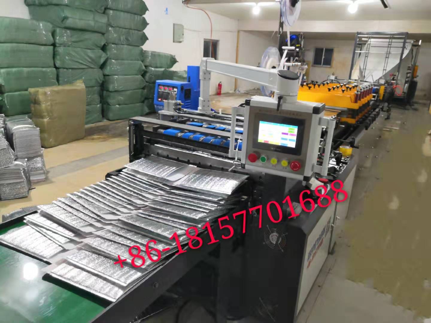 厂家直供保温袋制袋机 珍珠棉保温袋制袋机 铝膜保温袋制袋机