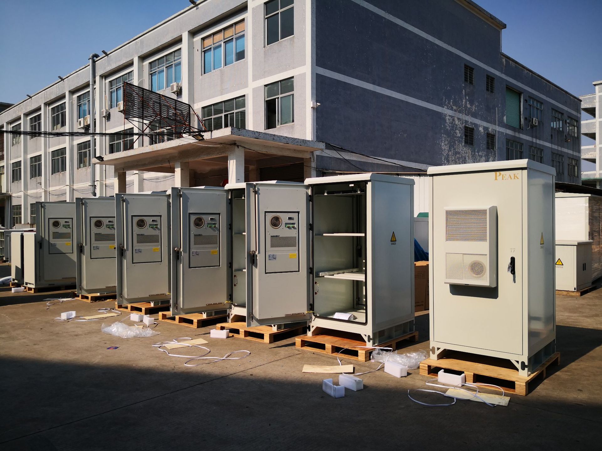 陕西,山西4g/5g基站一体化室外通信机柜 45mm厚eps夹芯板机柜