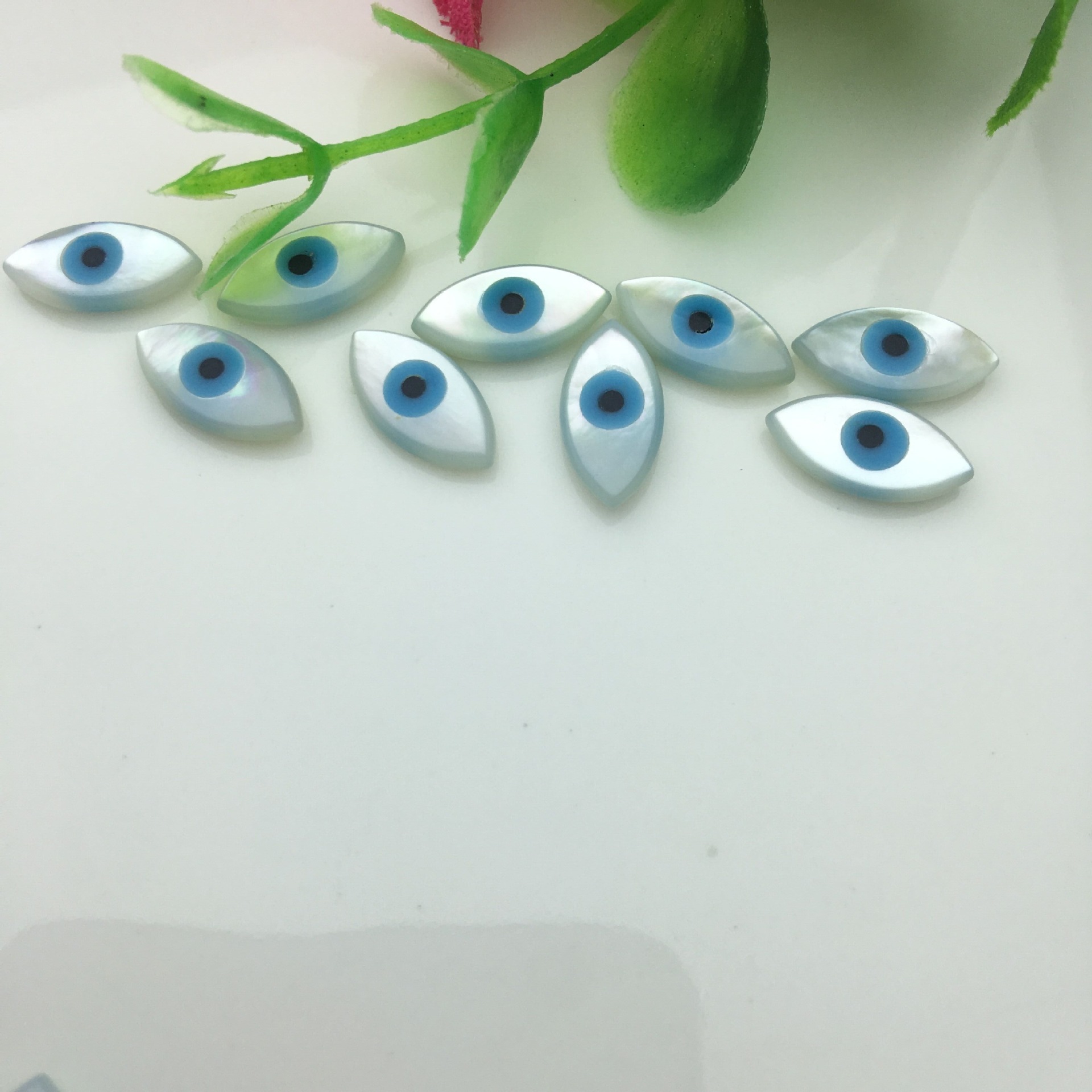 贝壳眼睛土耳其魔眼贝壳眼睛6*12mm白蝶贝 蓝松石眼马眼形双卜面