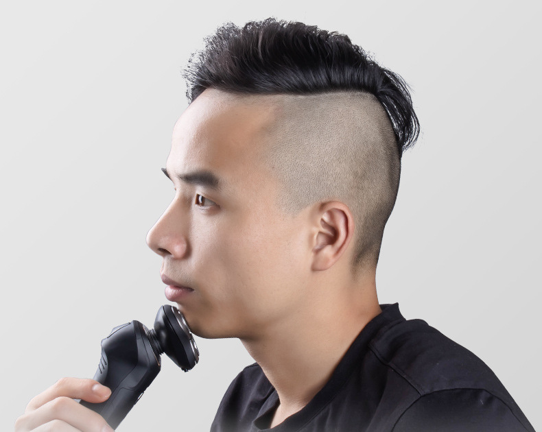 智能数显电动剃须刀 精美礼盒多功能刮胡刀鬓角刀 全身水洗