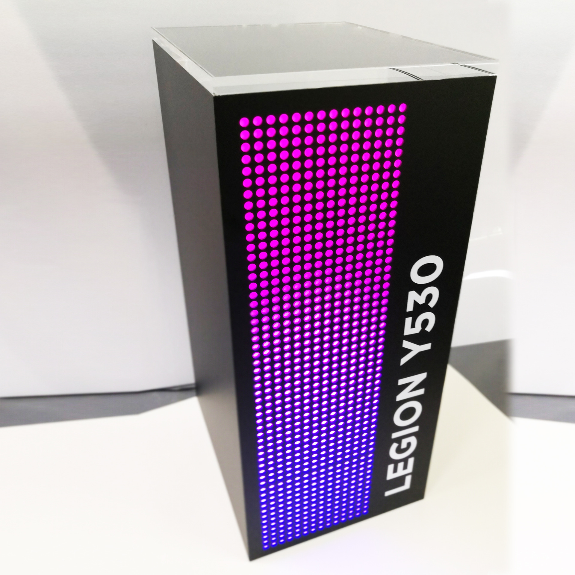 七彩跑马灯灯箱 亚克力桌面灯箱 亚克力酒吧灯箱 异形雕刻灯箱