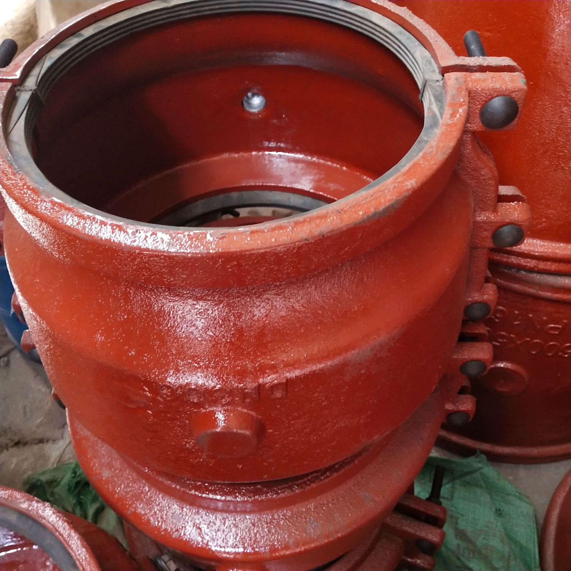 球墨铸铁哈夫节堵漏器乘口插口抢修节大肚子快修器承插口快速接头