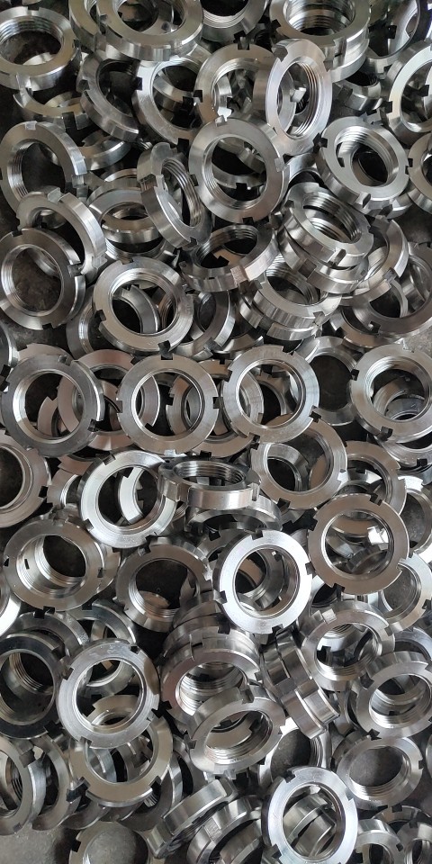 厂家直销圆螺母不锈钢圆螺母薄螺母卡槽螺母止退螺母gb810812细牙