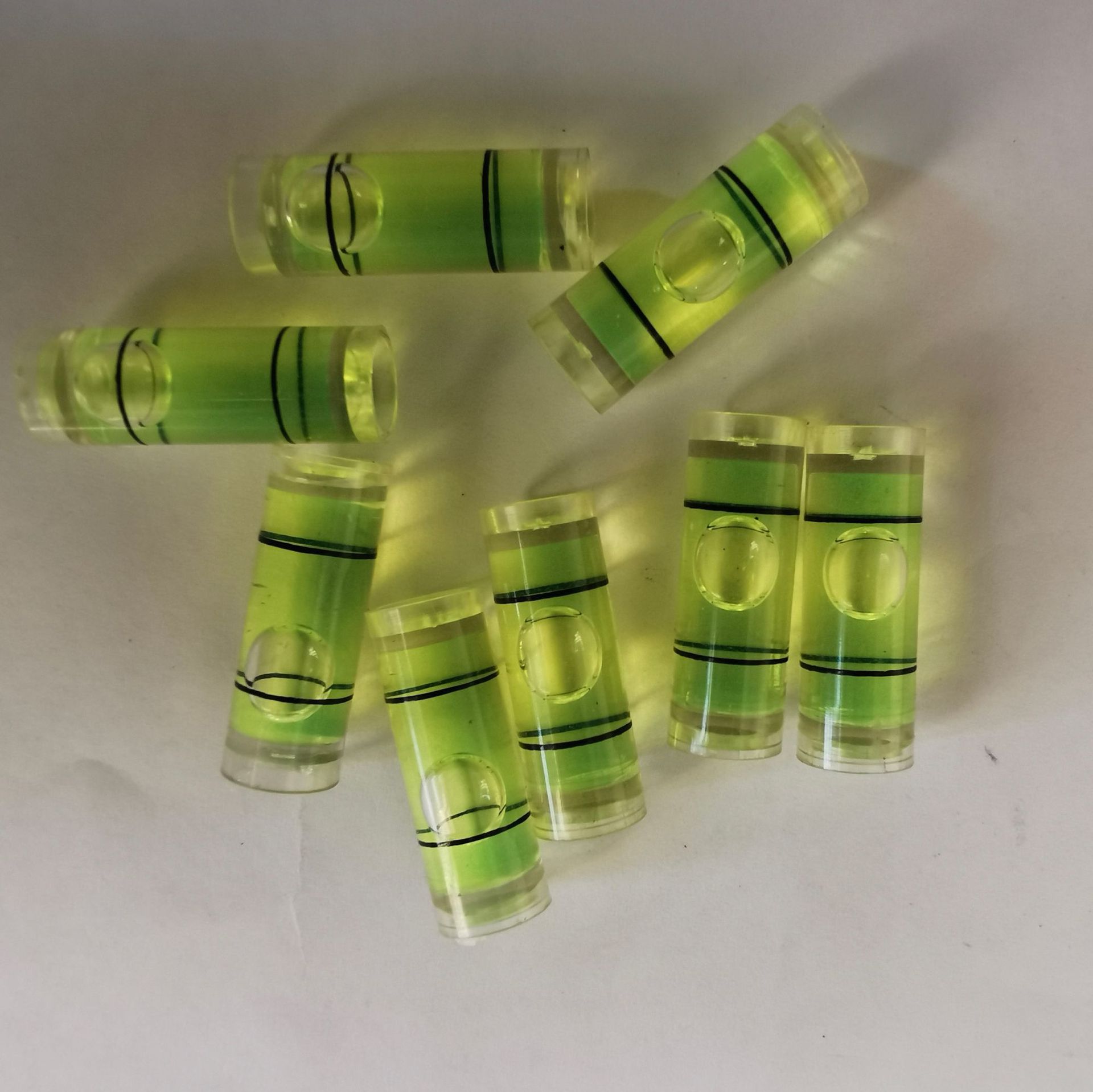 圆柱水平泡 迷你水准泡水平珠水平仪 相框安装水平泡