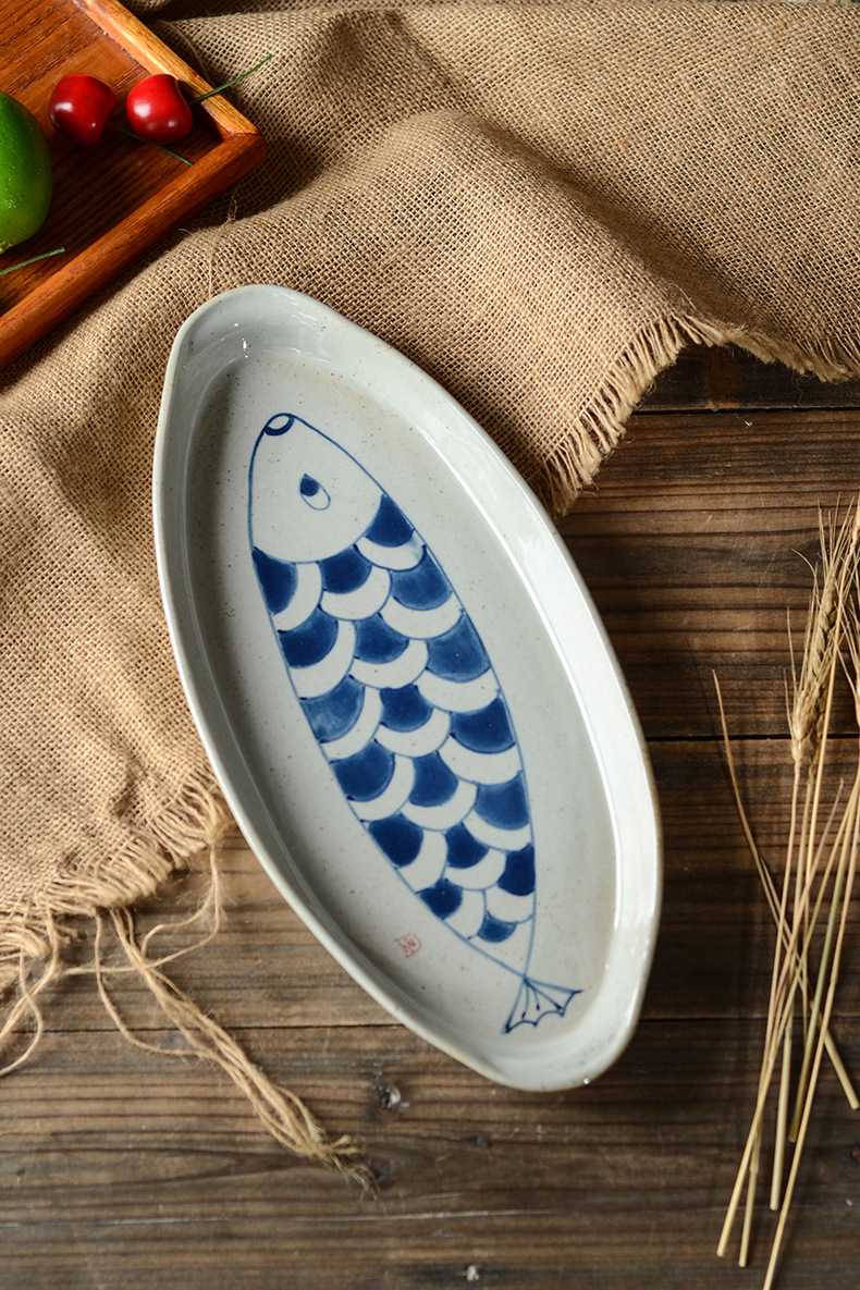 日式盘子家用釉下彩手绘青花菜盘陶瓷餐盘大盘子深盘鱼盘蒸鱼盘子