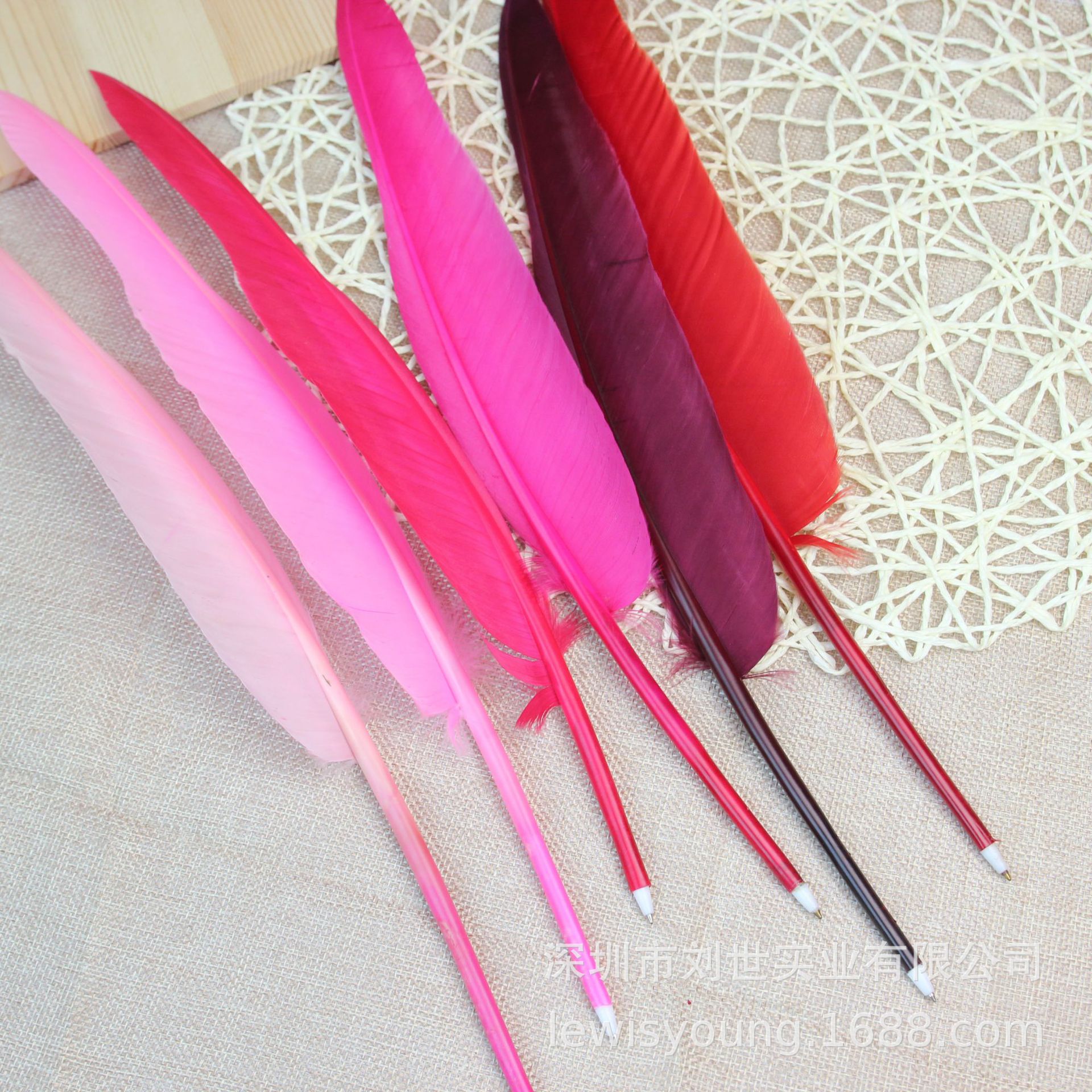 a103彩色羽毛笔鹅毛笔羽毛圆珠笔收藏礼品笔赠品24色现货