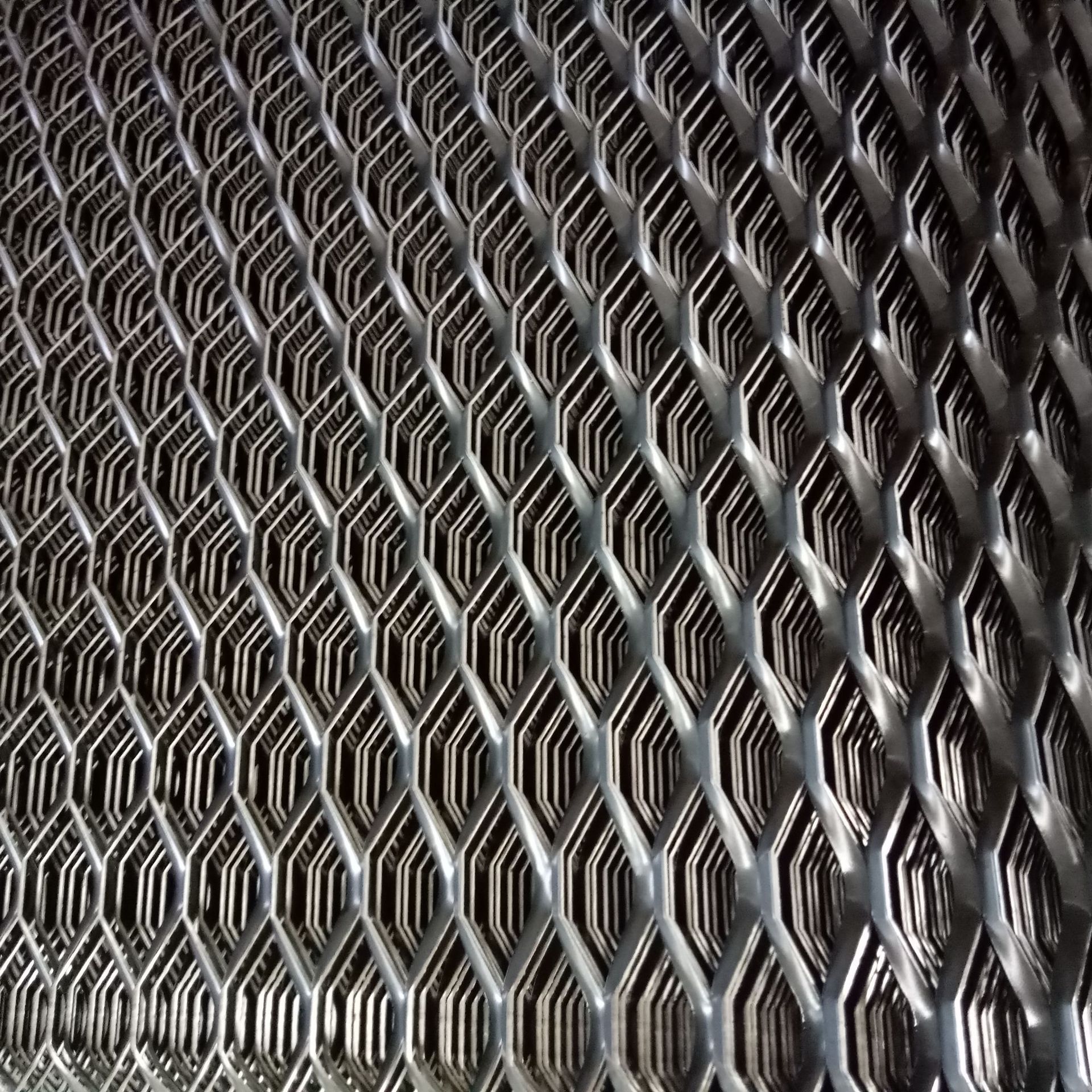 菱形网厂家直供菱形钢板网小孔钢板网铁网微孔网