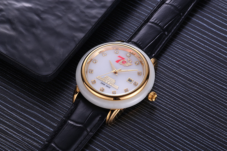 玉度玉表纪念超薄石英时尚男女款和田玉白玉碧玉情侣对表