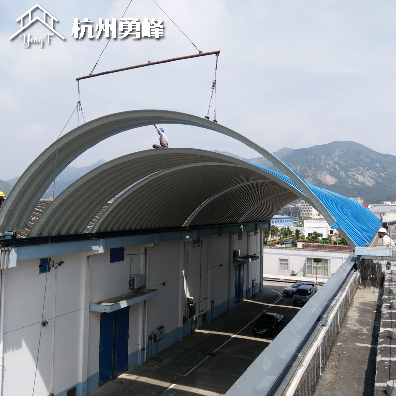 供应长沙专业定制拱形屋顶 无梁拱棚 拱形屋面彩钢屋面设计施工