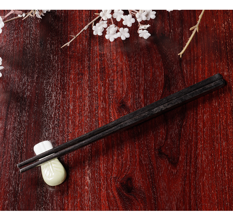 厂家直销实木筷子 客厅餐厅厨房家用木筷 天然原木越南黑木筷子