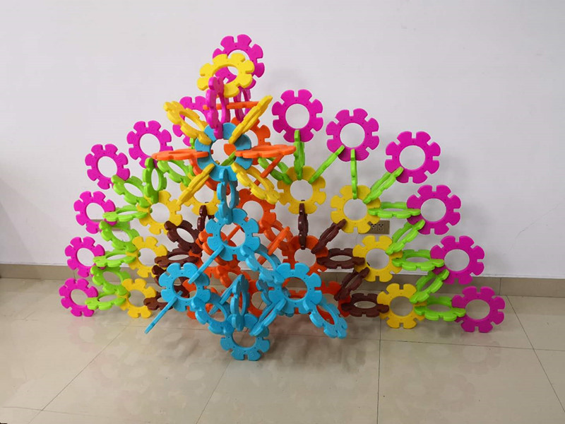 新款特大号雪花片直径26cm 幼儿园装饰大雪花片大型塑料拼插积木