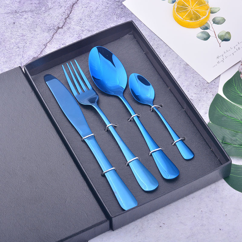 titanium-plated color 1010 stainless steel knife， fork and spoon western tableware factory gift box custom logo knife， fork and spoon suit