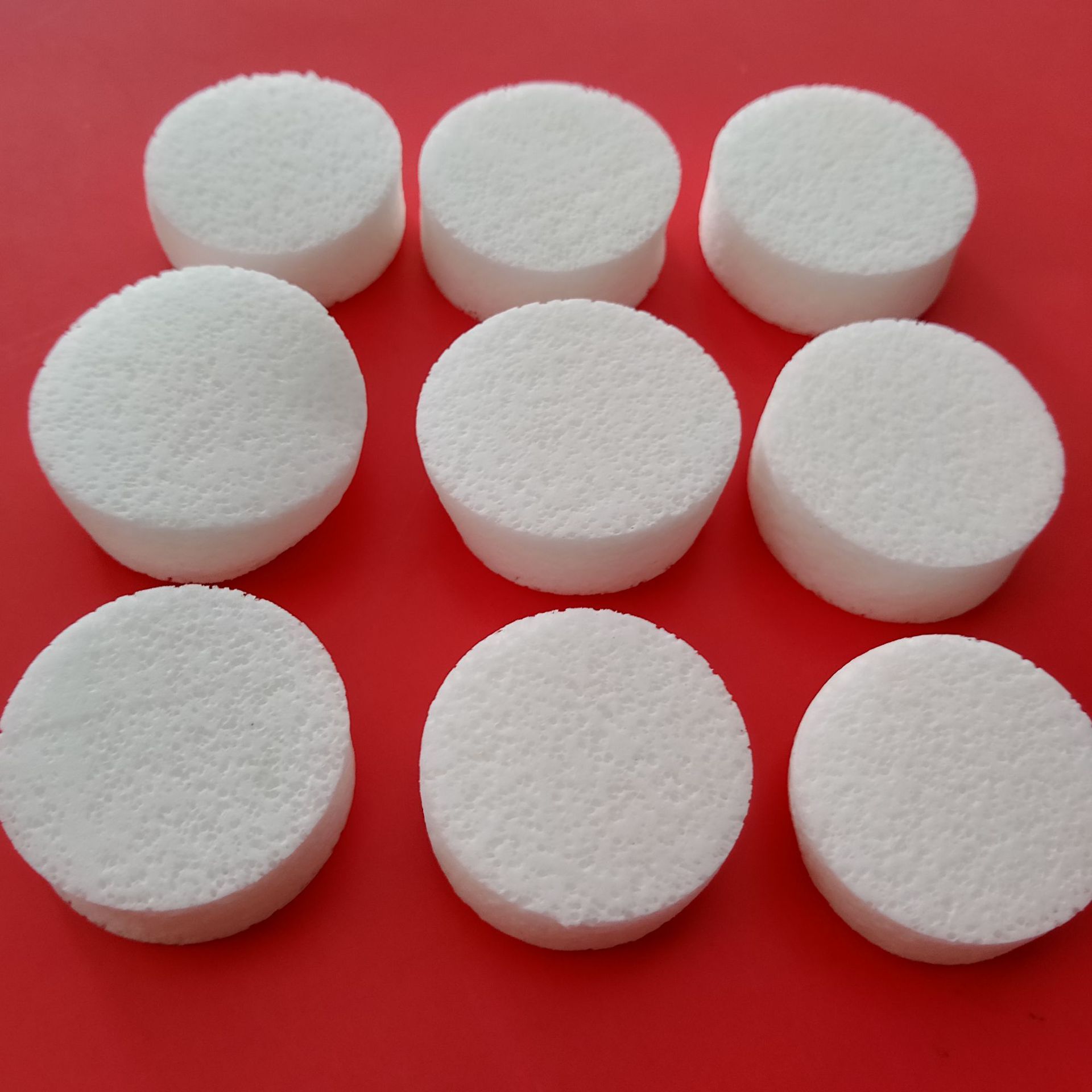 厂价直销高密度pva吸水海绵片材 pva 吸水海绵颗粒 可规格定制