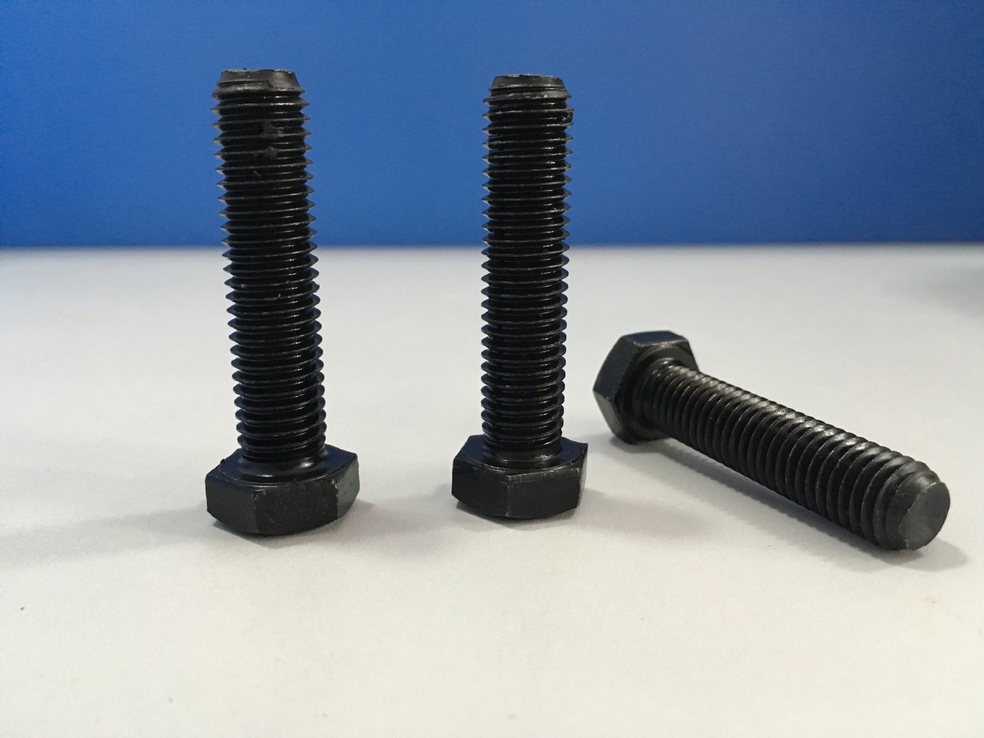 河北远达紧固件厂生产8.8级 10.9级高强度国标螺栓英美制德标国标