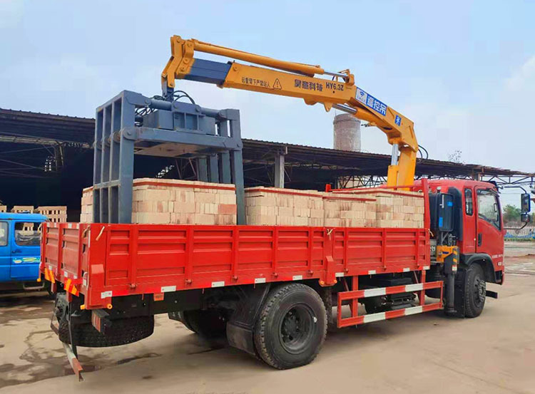 厂家直销标砖红砖夹砖随车吊 砖厂运输神器液压抱砖机