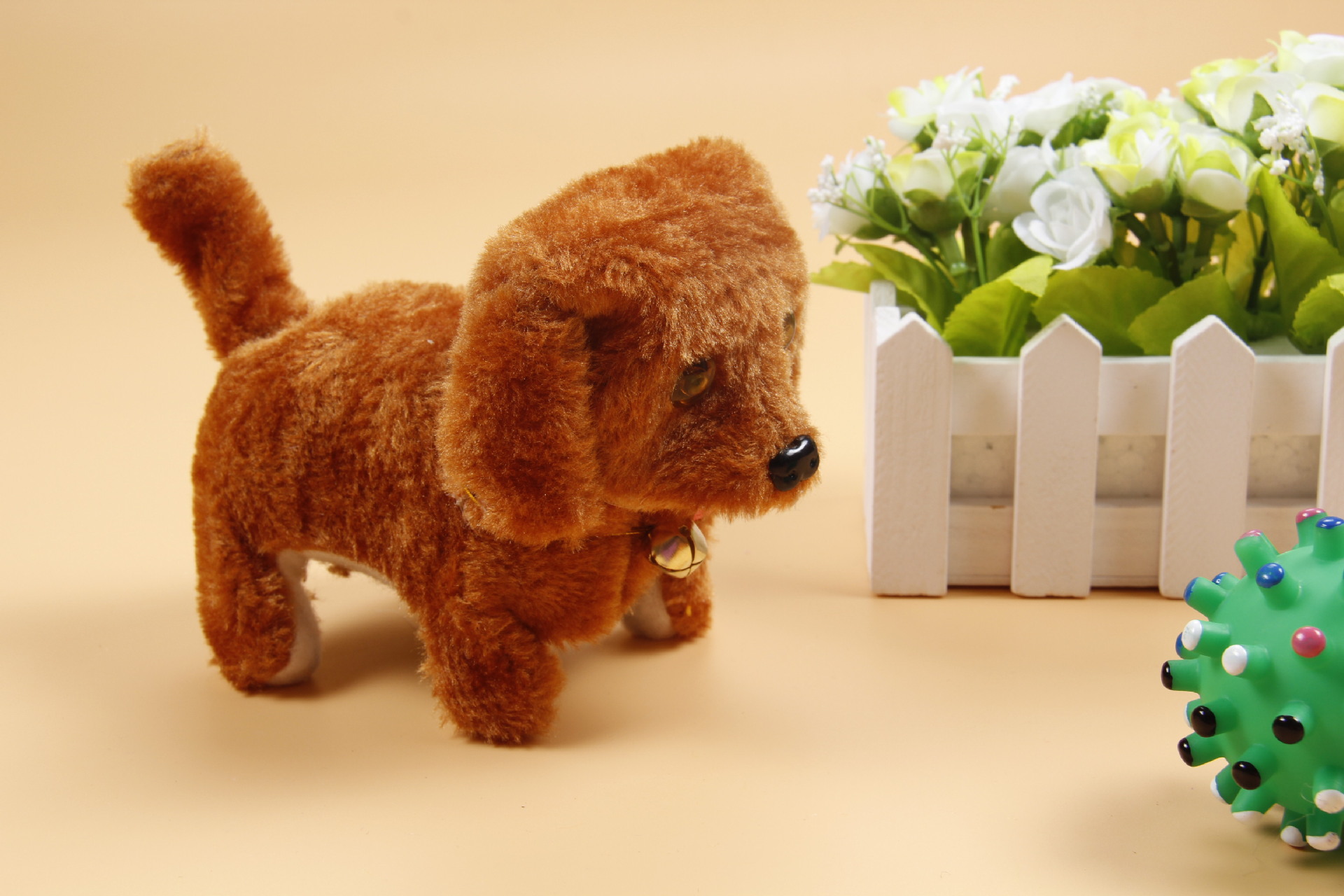 自产自销电动毛绒玩具狗会叫会前进后退狗地摊热销玩具厂家直销