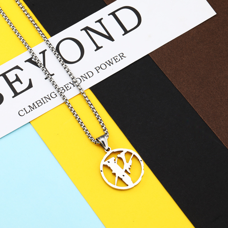 抖音同款vlone藤原浩闪电联名嘻哈吊坠夜店潮饰男霸气v字钛钢项链