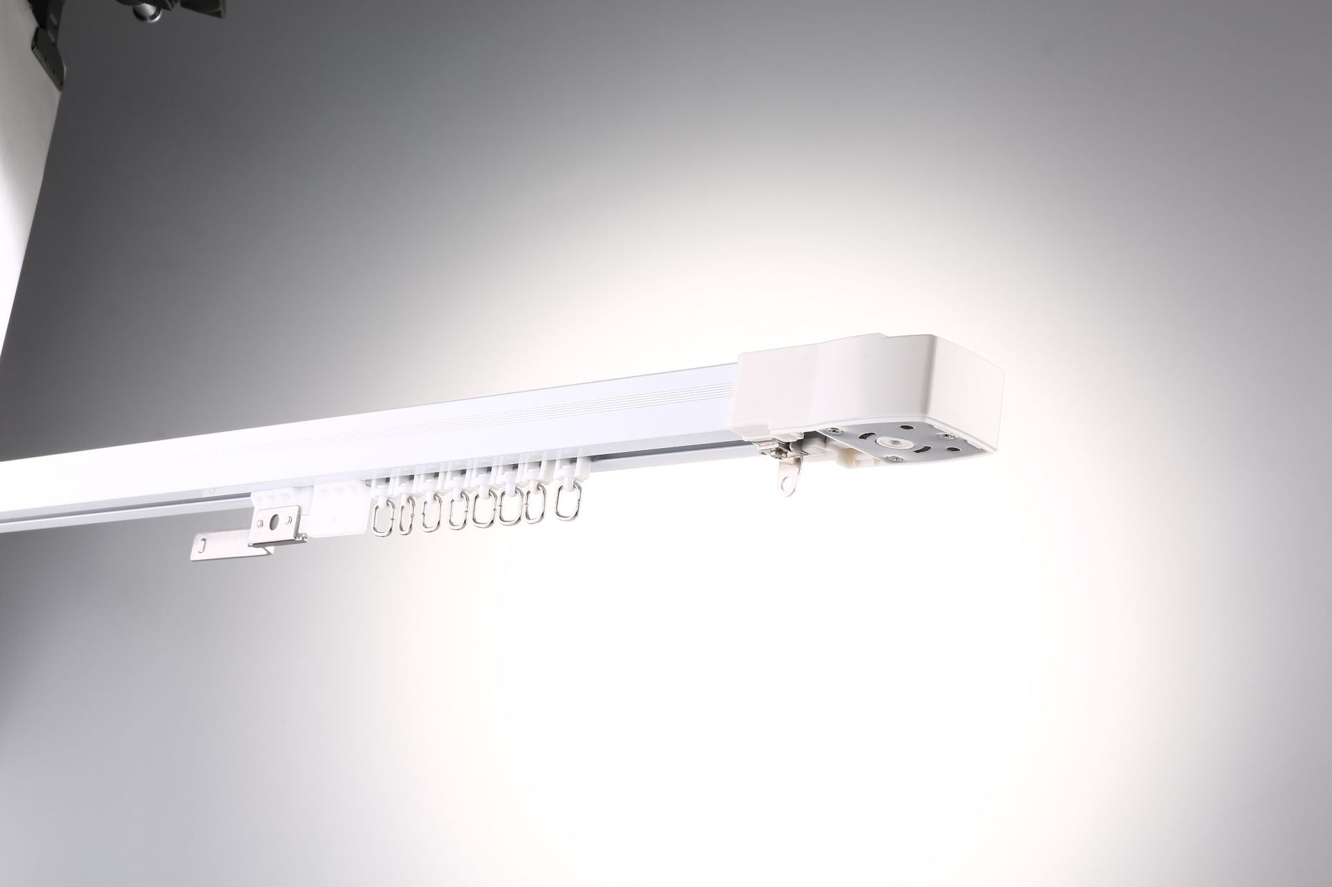 智能电动窗帘轨道自动开合帘轨道定制