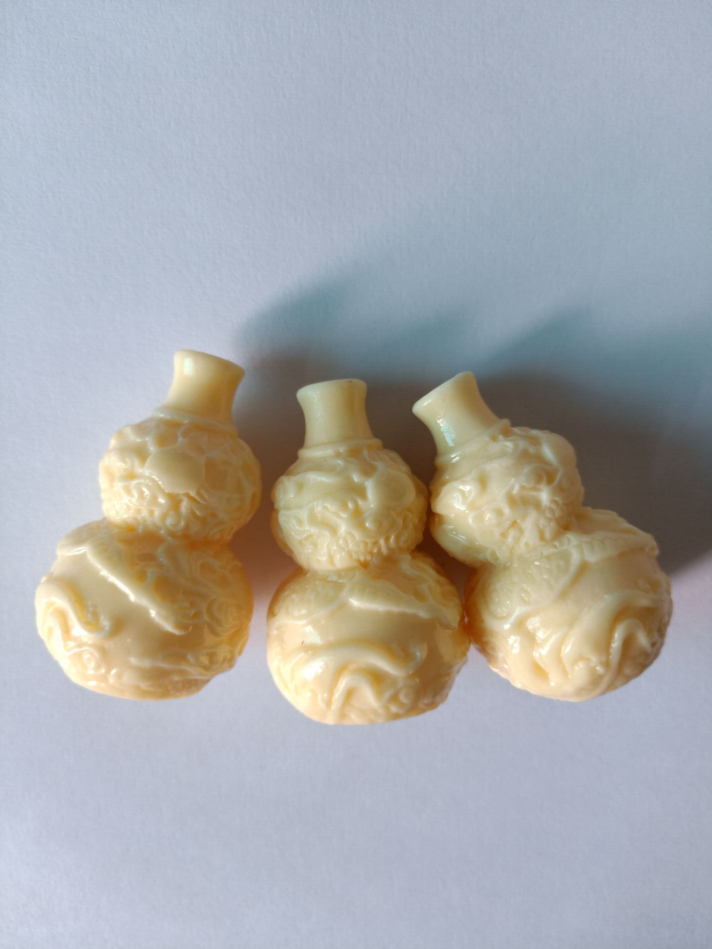 供应树脂仿象牙圆棒材料